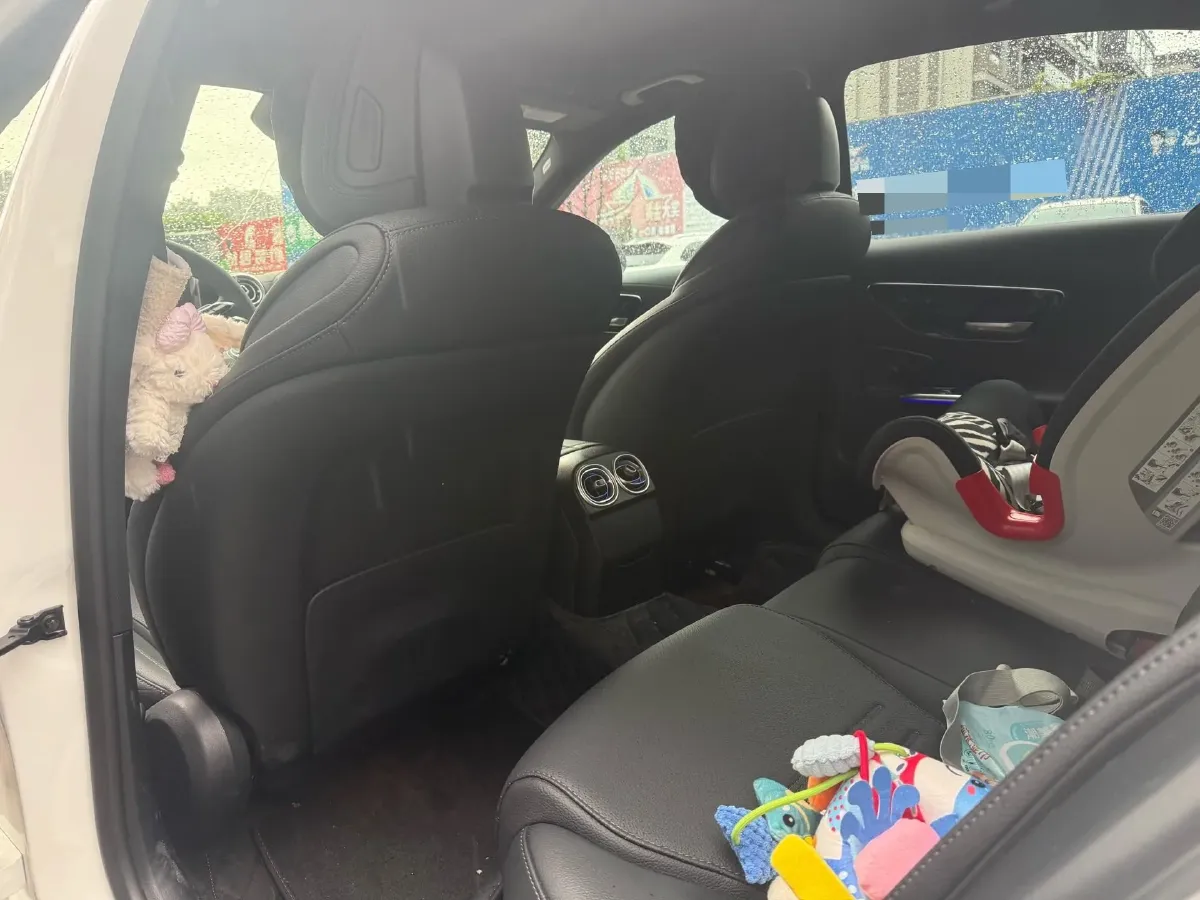 2025 Mercedes-Benz C Class 2.0T 204HP L4 9AT PHEV 25.4KWH,autocango,china used car exporter,china ev exporter,chinese used car exporter,chinese used ev exporter