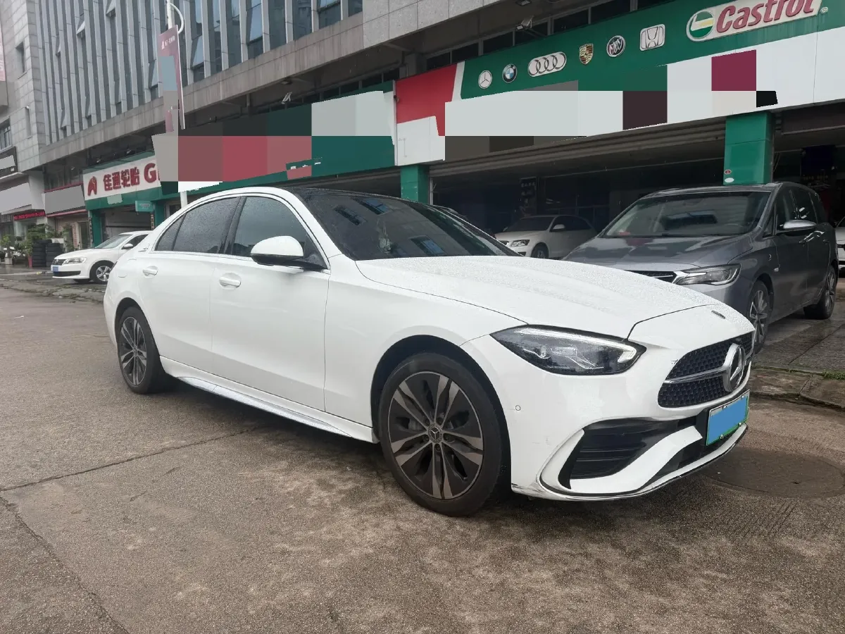 2025 Mercedes-Benz C Class 2.0T 204HP L4 9AT PHEV 25.4KWH,autocango,china used car exporter,china ev exporter,chinese used car exporter,chinese used ev exporter