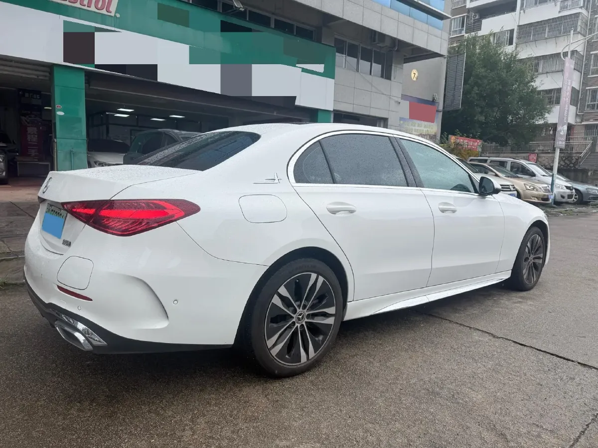 2025 Mercedes-Benz C Class 2.0T 204HP L4 9AT PHEV 25.4KWH,autocango,china used car exporter,china ev exporter,chinese used car exporter,chinese used ev exporter