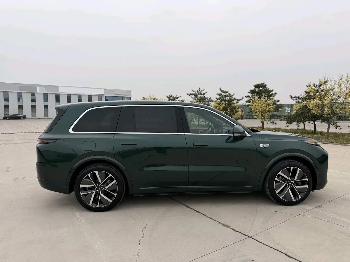 2022 Li L9 Range Extended 154HP REEV 42.6KWH,autocango,china used car exporter,china ev exporter,chinese used car exporter,chinese used ev exporter