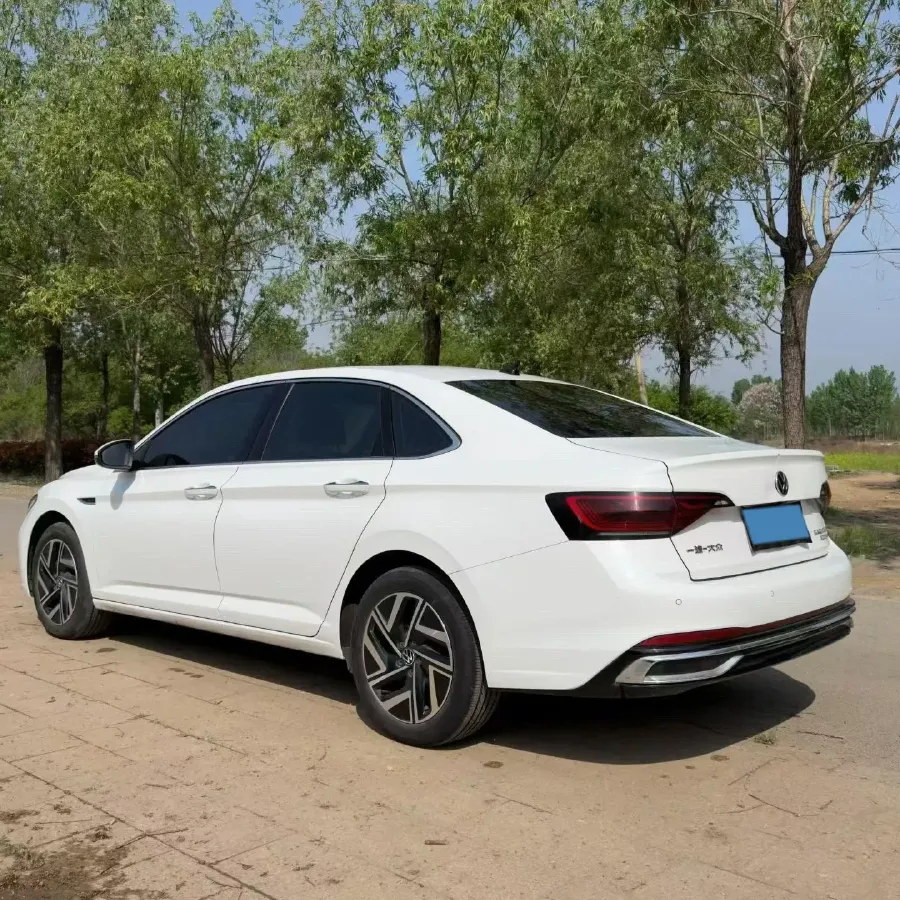 2023 Volkswagen Sagitar 1.5T 160HP L4 7DCT,autocango,china used car exporter,china ev exporter,chinese used car exporter,chinese used ev exporter