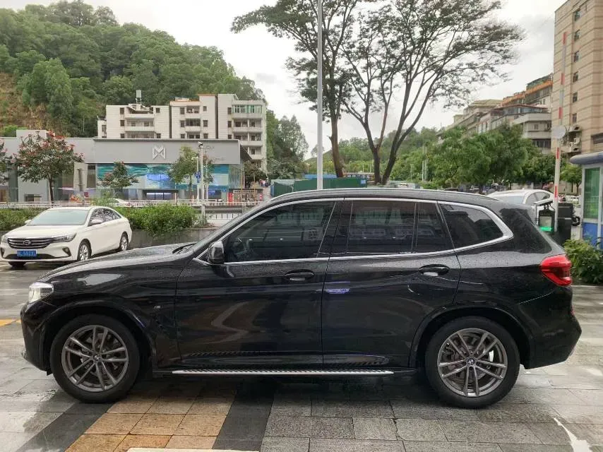 2021 BMW X3 2.0T 224HP L4 8AT,autocango,china used car exporter,china ev exporter,chinese used car exporter,chinese used ev exporter