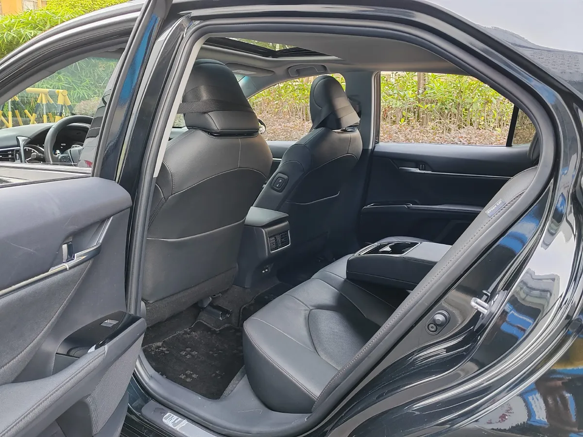 2021 Toyota Camry 2.0L 178HP L4 CVT,autocango,china used car exporter,china ev exporter,chinese used car exporter,chinese used ev exporter