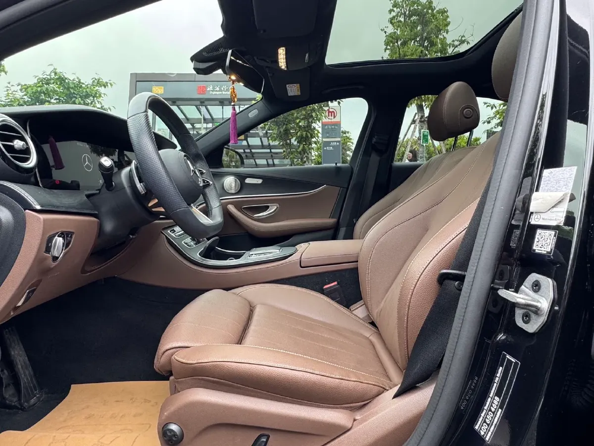 2022 Mercedes-Benz E Class 2.0T 258HP L4 9AT,autocango,china used car exporter,china ev exporter,chinese used car exporter,chinese used ev exporter