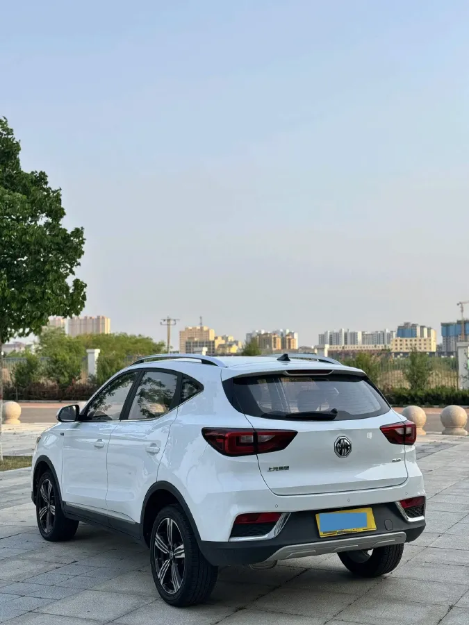 2018 MG ZS 1.5L 120HP L4 5MT,autocango,china used car exporter,china ev exporter,chinese used car exporter,chinese used ev exporter