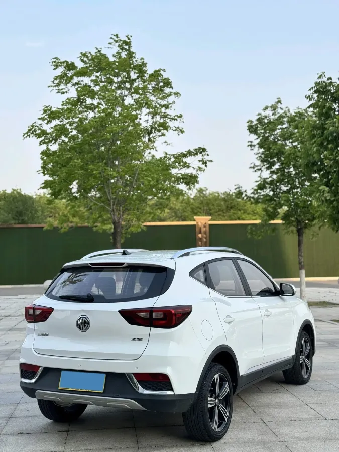 2018 MG ZS 1.5L 120HP L4 5MT,autocango,china used car exporter,china ev exporter,chinese used car exporter,chinese used ev exporter