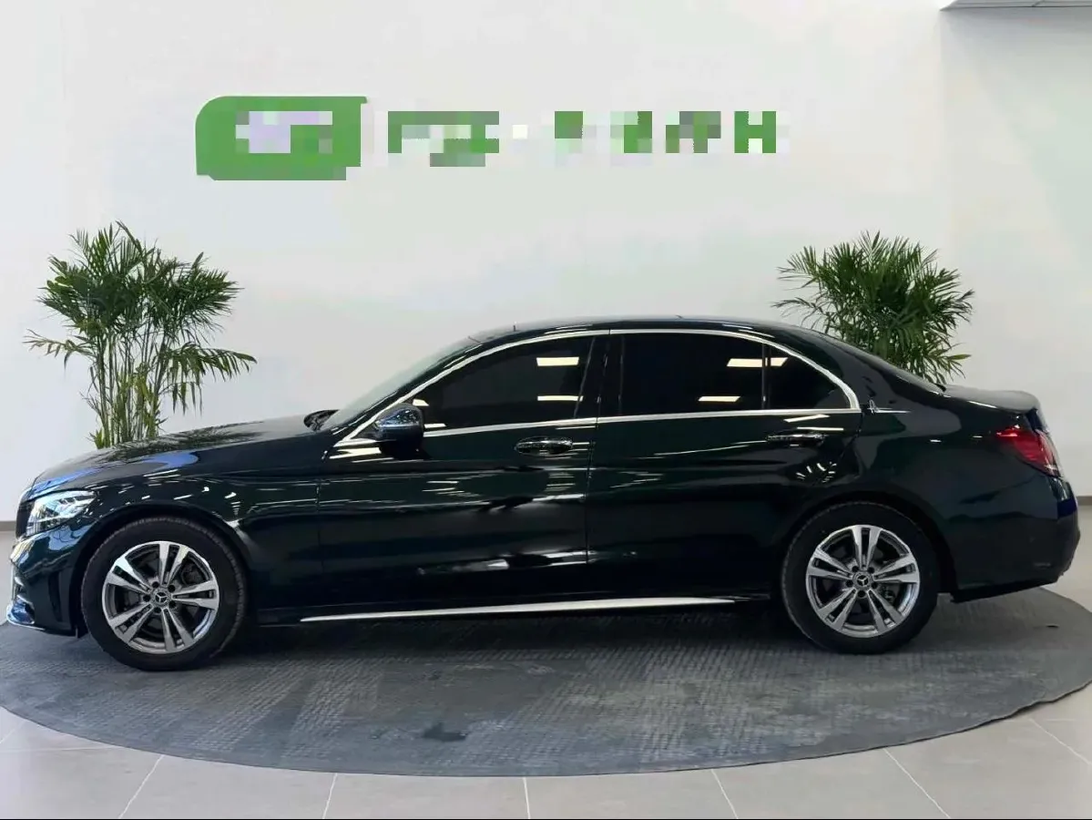 2021 Mercedes-Benz C Class 1.5T 156HP L4 9AT,autocango,china used car exporter,china ev exporter,chinese used car exporter,chinese used ev exporter