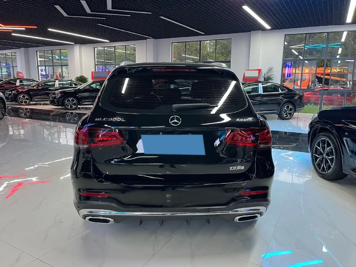 2021 Mercedes-Benz GLC Class 2.0T 197HP L4 9AT,autocango,china used car exporter,china ev exporter,chinese used car exporter,chinese used ev exporter