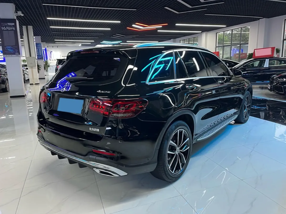 2021 Mercedes-Benz GLC Class 2.0T 197HP L4 9AT,autocango,china used car exporter,china ev exporter,chinese used car exporter,chinese used ev exporter