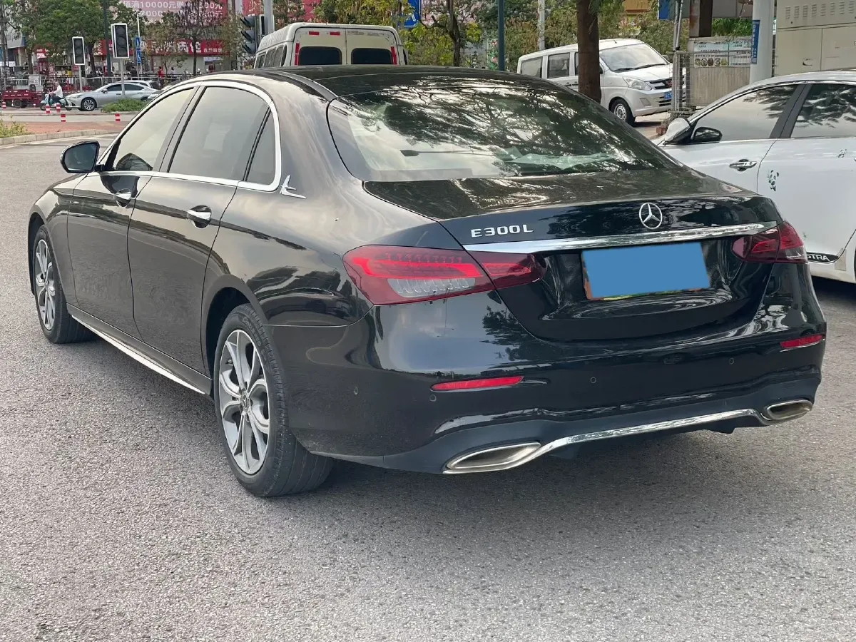 2021 Mercedes-Benz E Class 2.0T 258HP L4 9AT,autocango,china used car exporter,china ev exporter,chinese used car exporter,chinese used ev exporter