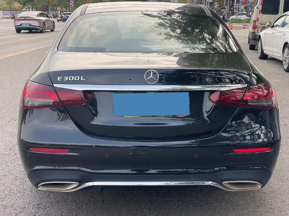 2021 Mercedes-Benz E Class 2.0T 258HP L4 9AT,autocango,china used car exporter,china ev exporter,chinese used car exporter,chinese used ev exporter