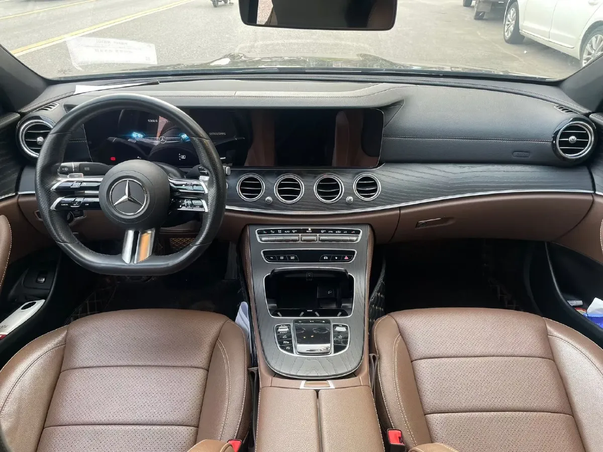 2021 Mercedes-Benz E Class 2.0T 258HP L4 9AT,autocango,china used car exporter,china ev exporter,chinese used car exporter,chinese used ev exporter