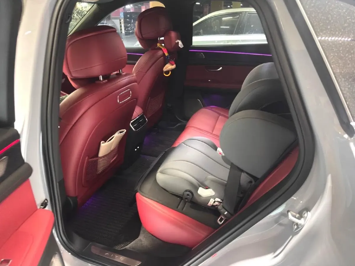 2025 AITO AITO M5 BEV 83KWH,autocango,china used car exporter,china ev exporter,chinese used car exporter,chinese used ev exporter