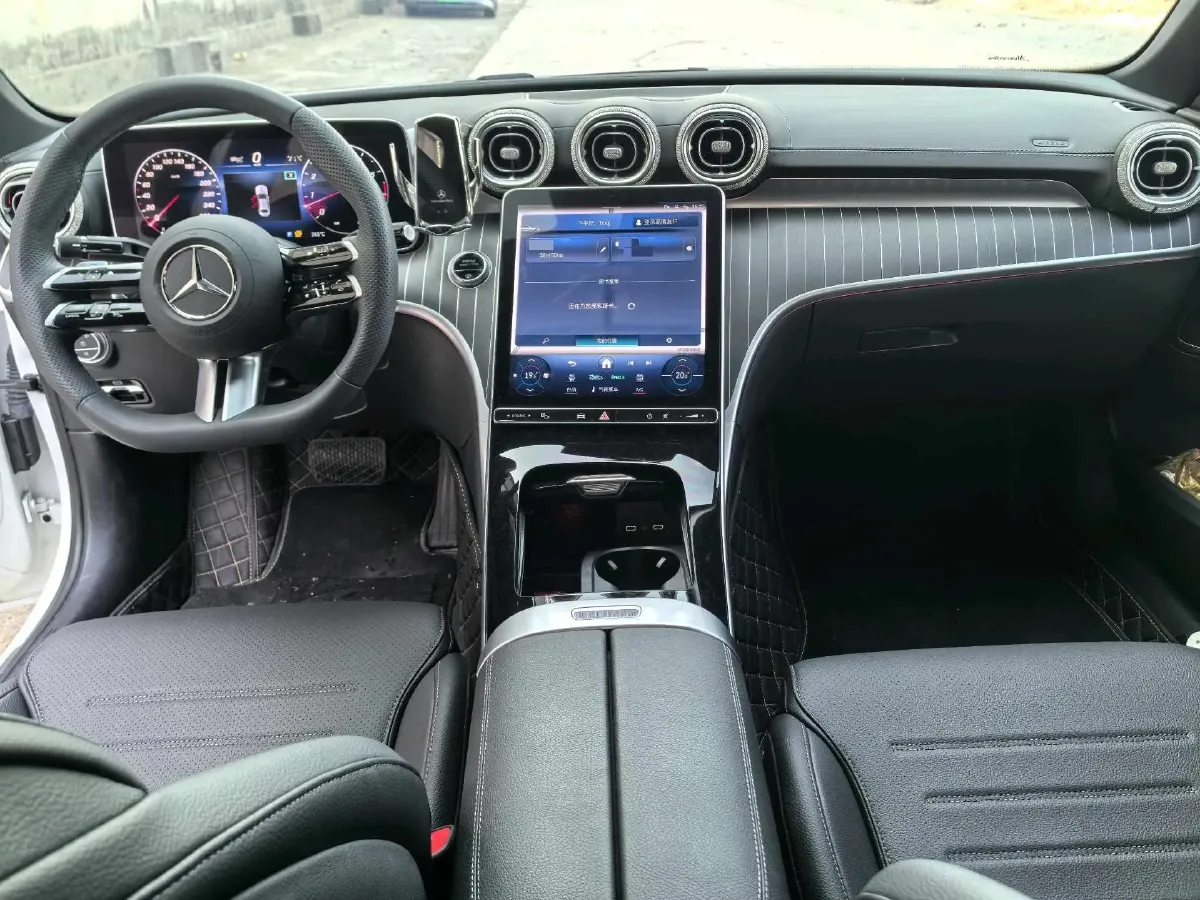 2024 Mercedes-Benz C Class 1.5T 204HP L4 9AT,autocango,china used car exporter,china ev exporter,chinese used car exporter,chinese used ev exporter