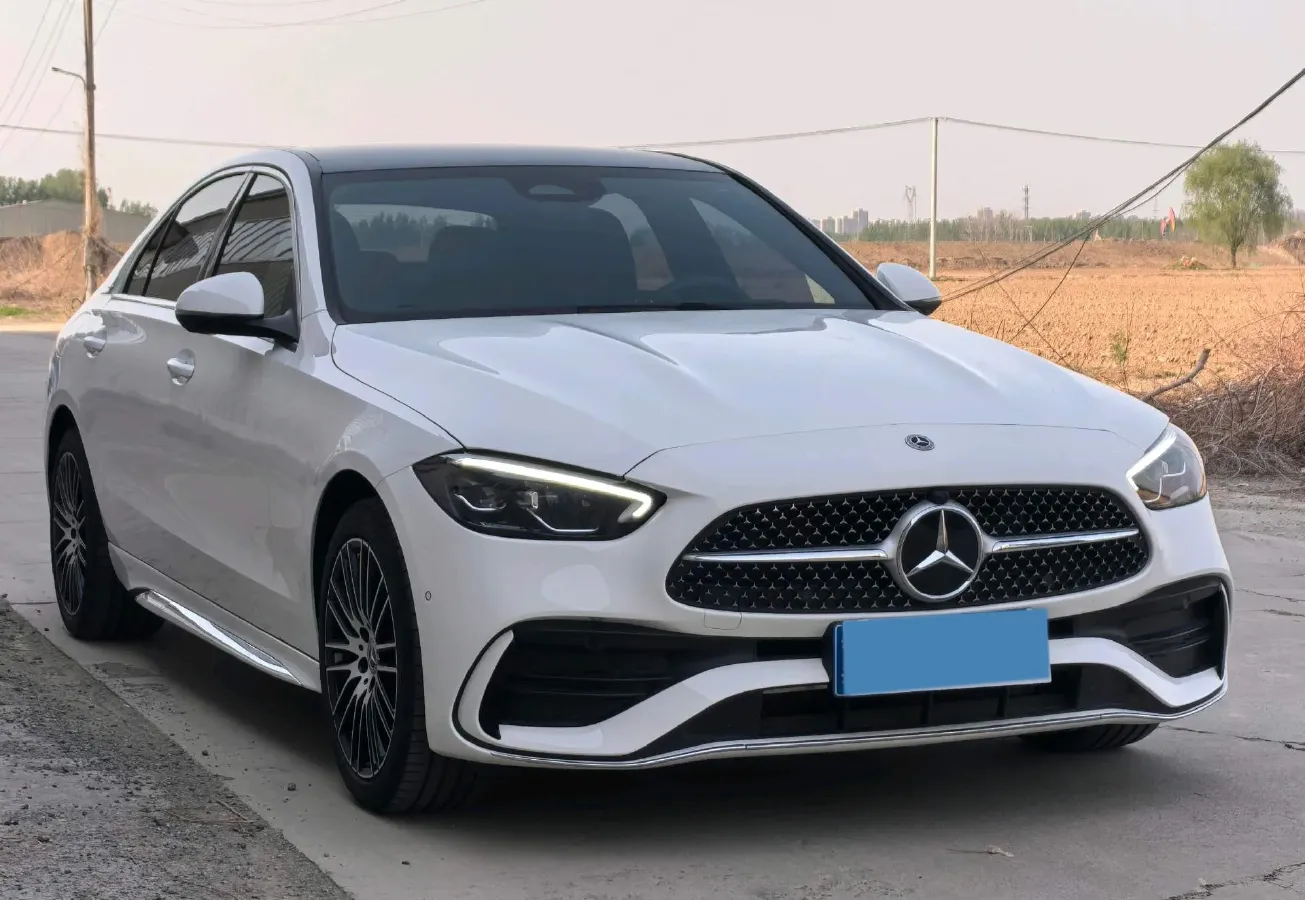 2024 Mercedes-Benz C Class 1.5T 204HP L4 9AT,autocango,china used car exporter,china ev exporter,chinese used car exporter,chinese used ev exporter