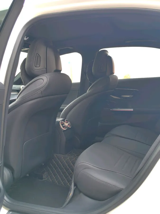 2024 Mercedes-Benz C Class 1.5T 204HP L4 9AT,autocango,china used car exporter,china ev exporter,chinese used car exporter,chinese used ev exporter