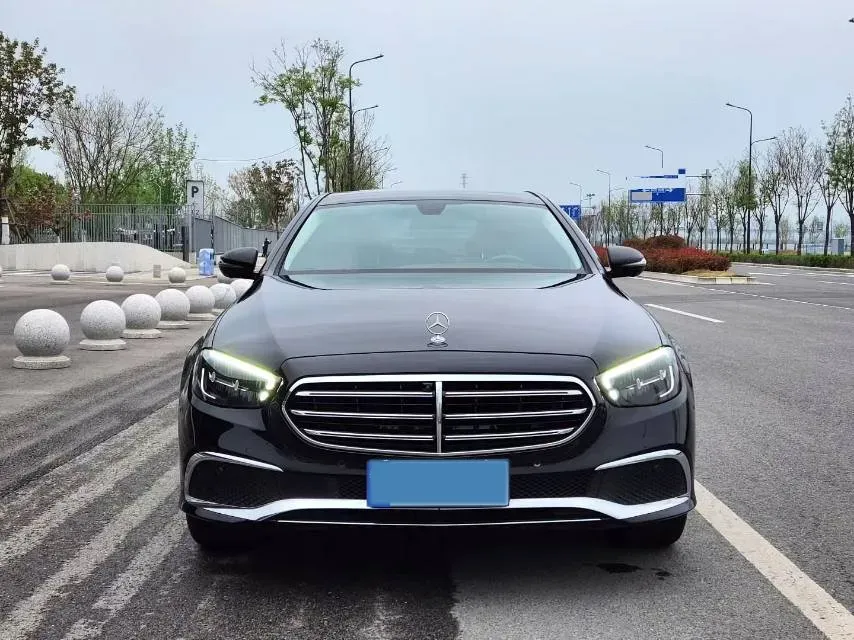 2023 Mercedes-Benz E Class 2.0T 258HP L4 9AT,autocango,china used car exporter,china ev exporter,chinese used car exporter,chinese used ev exporter