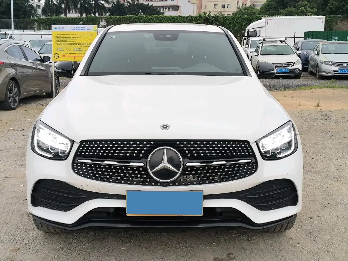 2022 Mercedes-Benz GLC Coupe 2.0T 258HP L4 9AT,autocango,china used car exporter,china ev exporter,chinese used car exporter,chinese used ev exporter