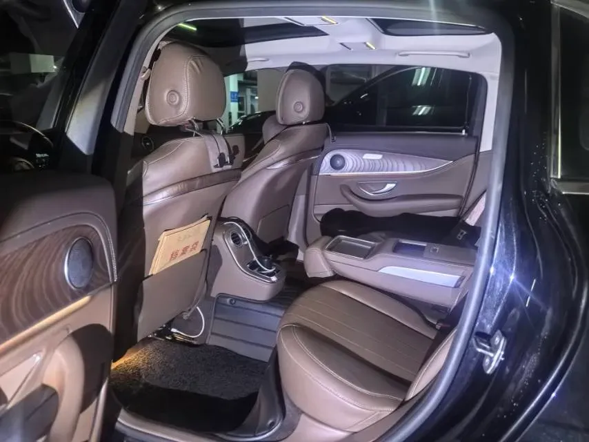 2022 Mercedes-Benz E Class 2.0T 211HP L4 9AT PHEV 25.4KWH,autocango,china used car exporter,china ev exporter,chinese used car exporter,chinese used ev exporter
