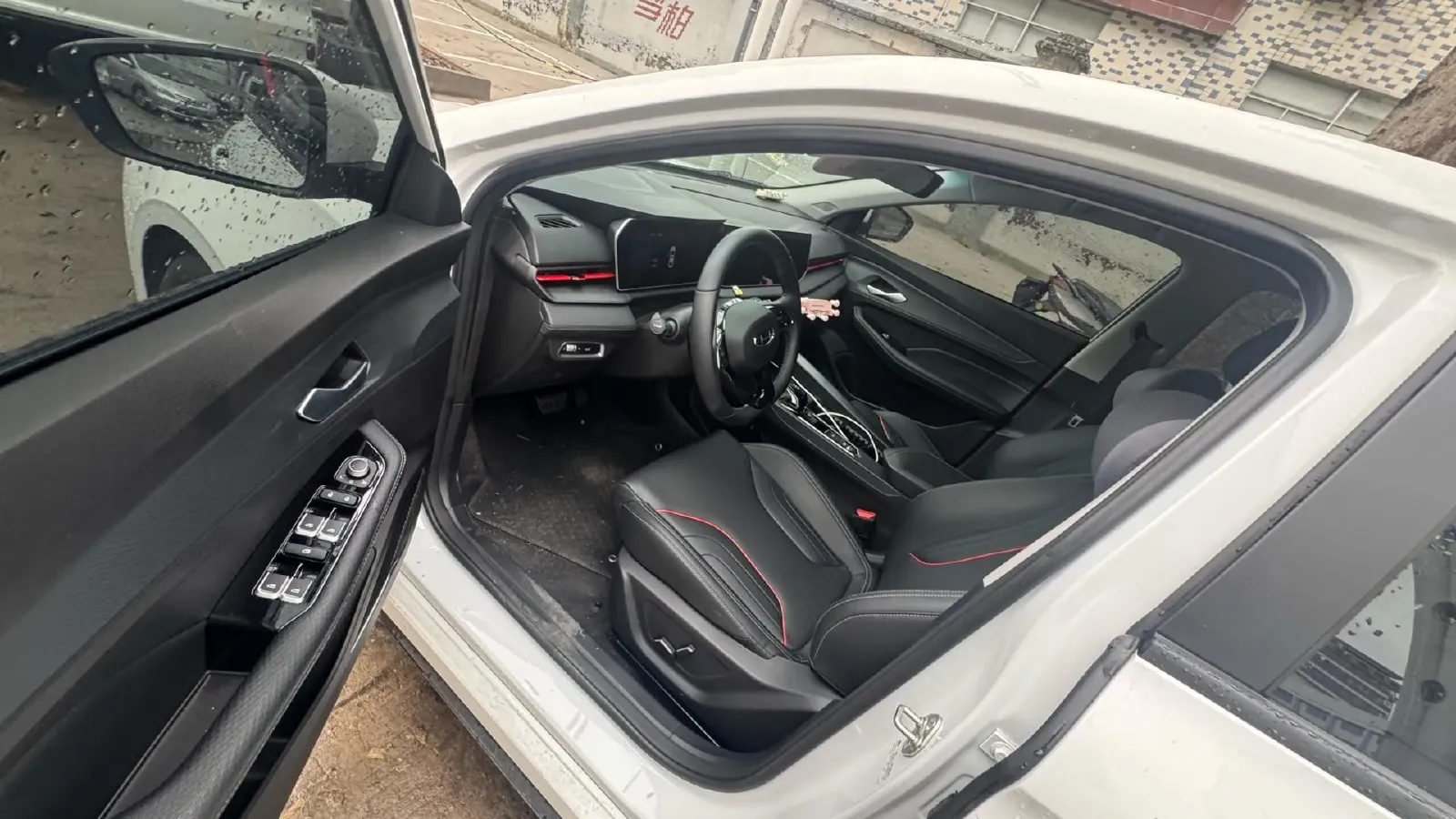 2024 Geely Binray 1.5T 181HP L4 7DCT,autocango,china used car exporter,china ev exporter,chinese used car exporter,chinese used ev exporter