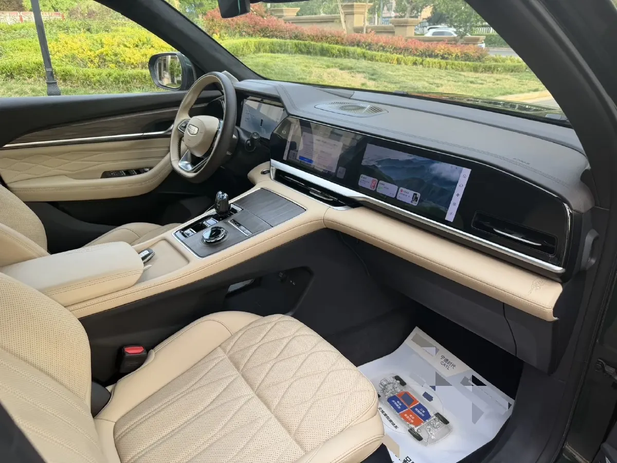 2025 Geely Monjaro 2.0T 238HP L4 8AT,autocango,china used car exporter,china ev exporter,chinese used car exporter,chinese used ev exporter