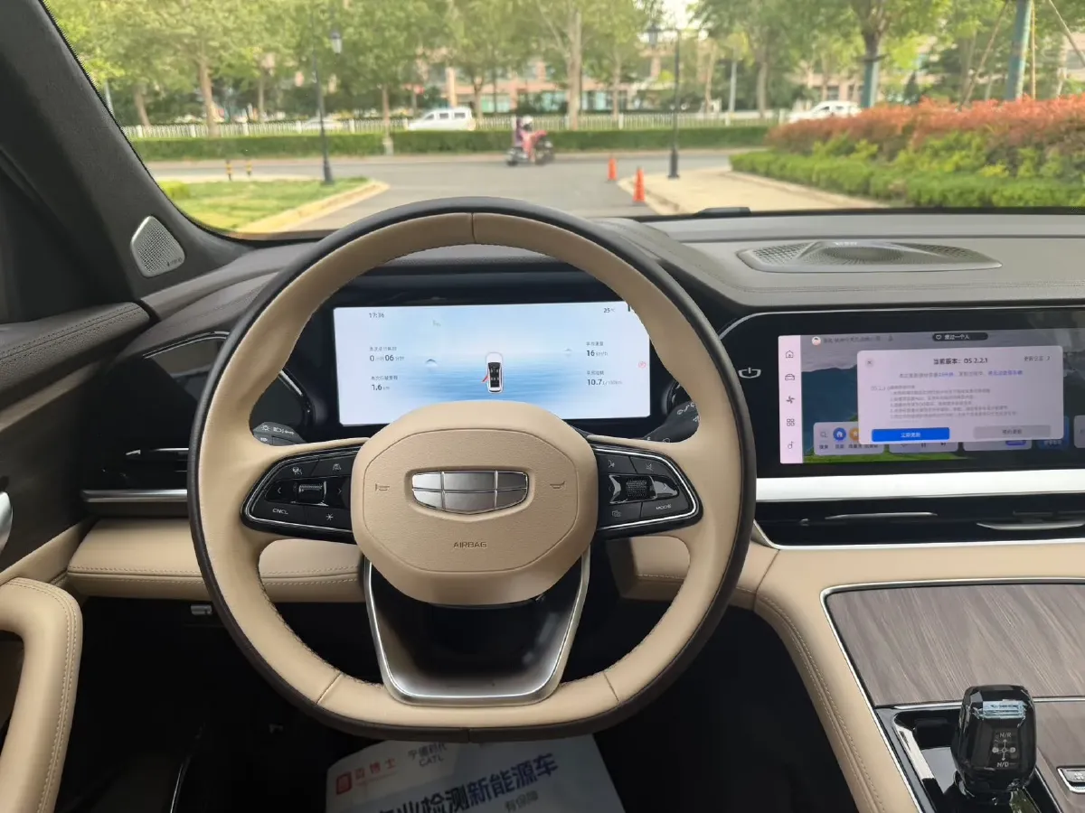 2025 Geely Monjaro 2.0T 238HP L4 8AT,autocango,china used car exporter,china ev exporter,chinese used car exporter,chinese used ev exporter