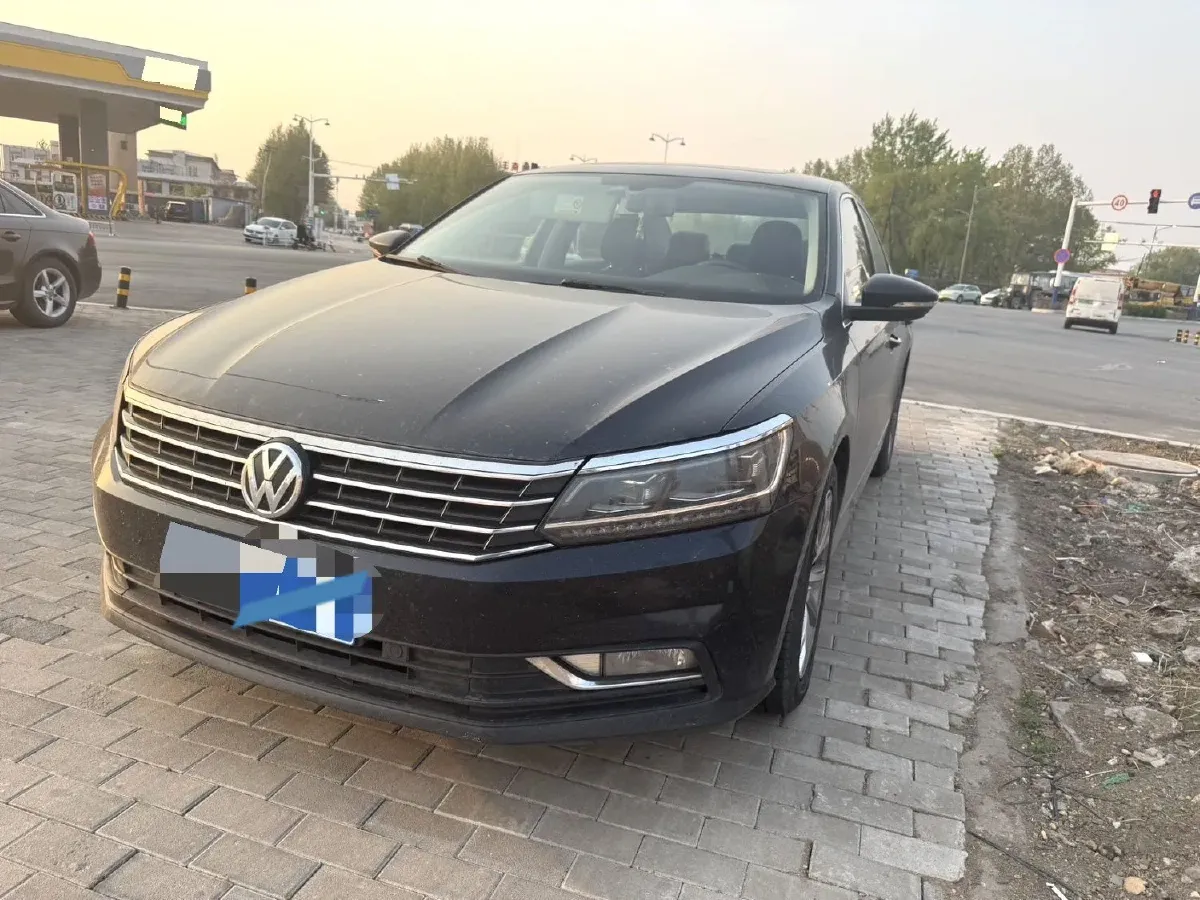 2016 Volkswagen Passat 1.8T 180HP L4 7DCT,autocango,china used car exporter,china ev exporter,chinese used car exporter,chinese used ev exporter