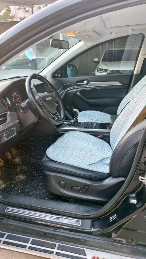 2018 Haval H6 1.5T 150HP L4 6MT,autocango,china used car exporter,china ev exporter,chinese used car exporter,chinese used ev exporter