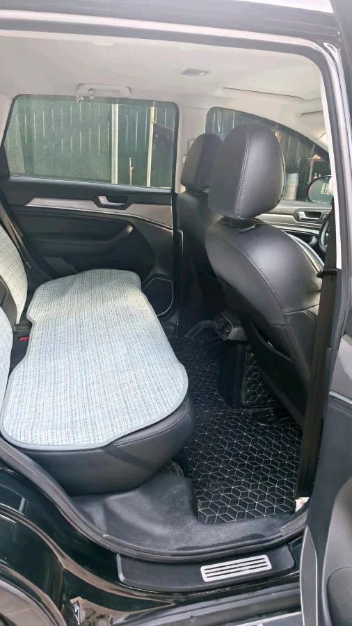 2018 Haval H6 1.5T 150HP L4 6MT,autocango,china used car exporter,china ev exporter,chinese used car exporter,chinese used ev exporter