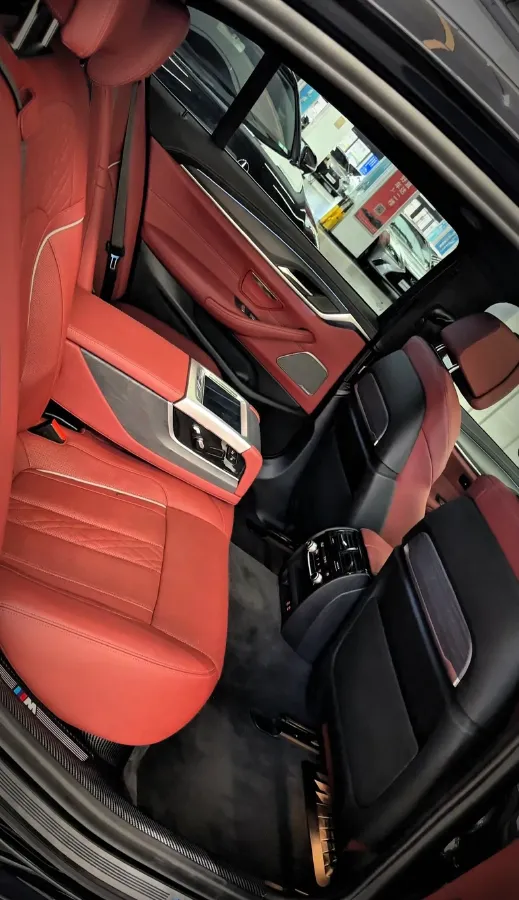 2021 BMW 5 Series 2.0T 252HP L4 8AT,autocango,china used car exporter,china ev exporter,chinese used car exporter,chinese used ev exporter