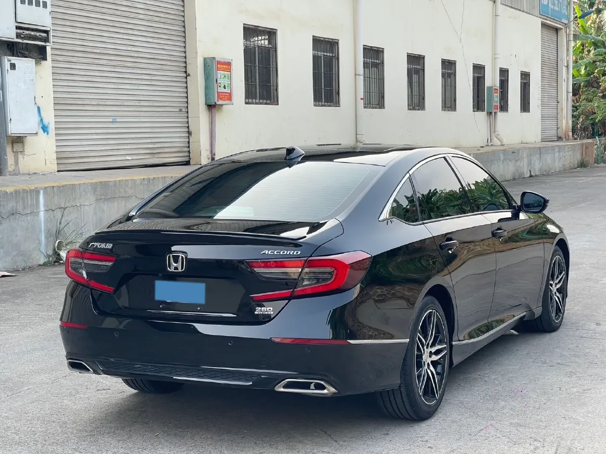 2022 Honda Accord 1.5T 194HP L4 CVT,autocango,china used car exporter,china ev exporter,chinese used car exporter,chinese used ev exporter
