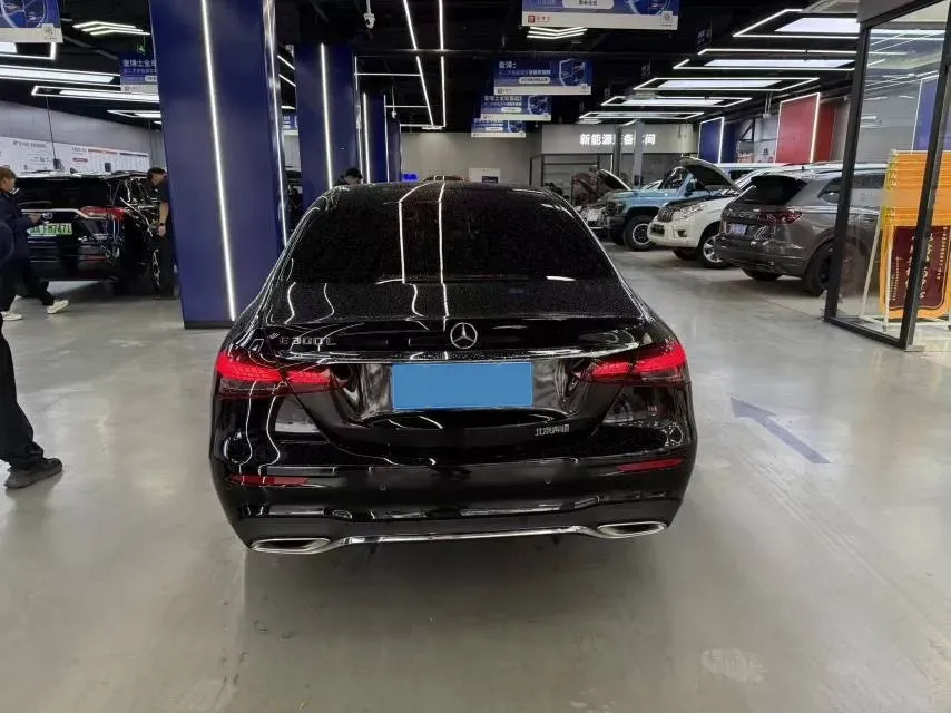 2023 Mercedes-Benz E Class 2.0T 258HP L4 9AT,autocango,china used car exporter,china ev exporter,chinese used car exporter,chinese used ev exporter