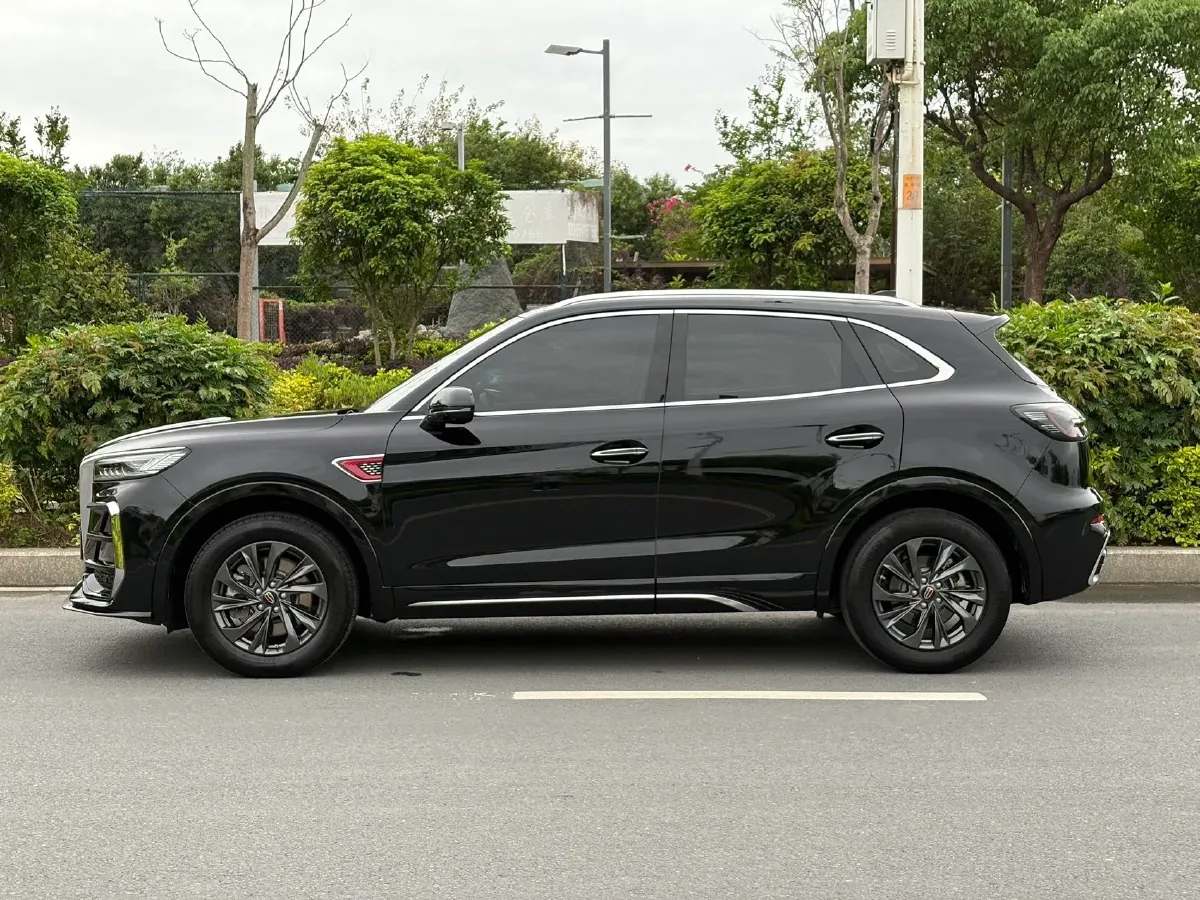 2023 HongQi HS5 2.0T 252HP L4 8AT,autocango,china used car exporter,china ev exporter,chinese used car exporter,chinese used ev exporter