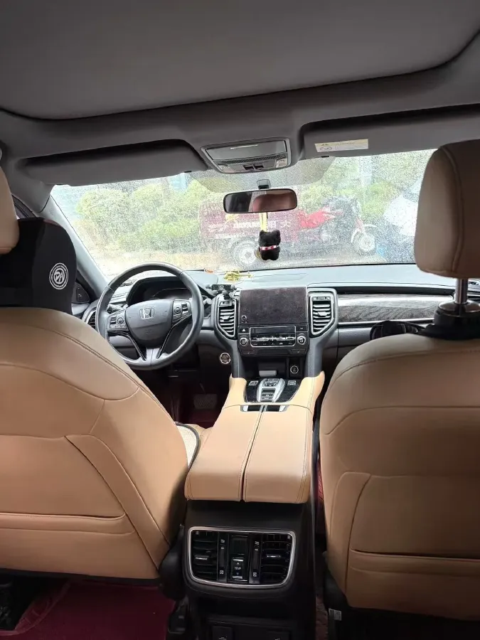 2020 Honda UR-V 2.0T 272HP L4 9AT,autocango,china used car exporter,china ev exporter,chinese used car exporter,chinese used ev exporter