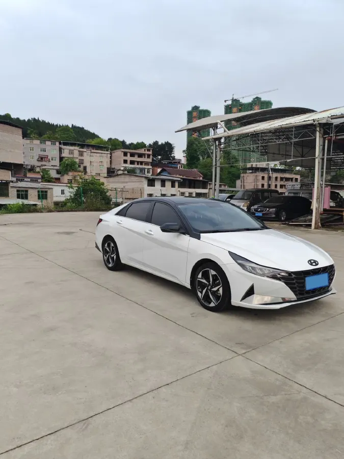 2022 Hyundai Elantra 1.5L 115HP L4 CVT,autocango,china used car exporter,china ev exporter,chinese used car exporter,chinese used ev exporter