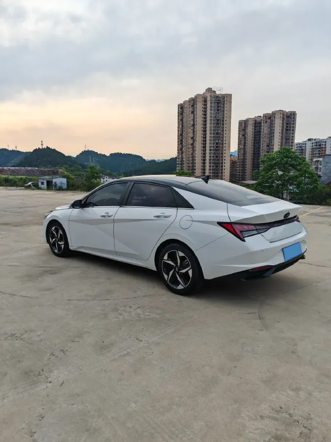 2022 Hyundai Elantra 1.5L 115HP L4 CVT,autocango,china used car exporter,china ev exporter,chinese used car exporter,chinese used ev exporter