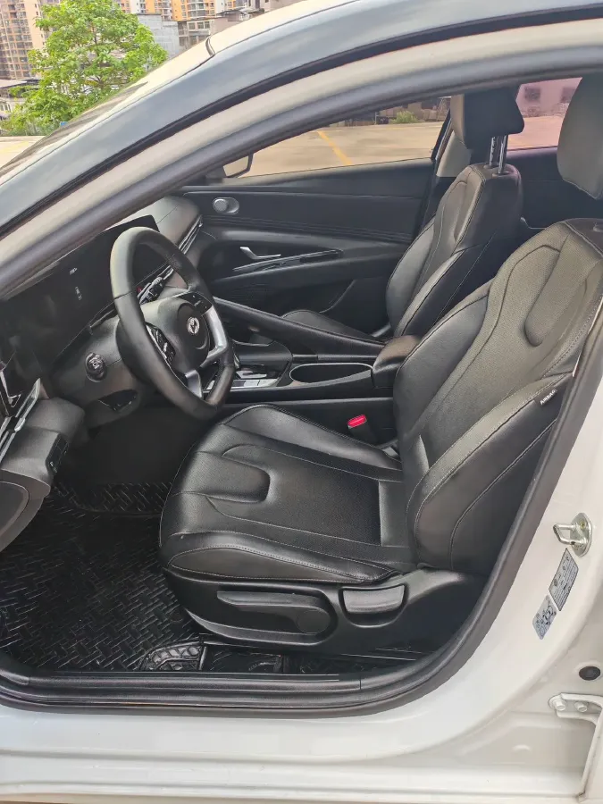 2022 Hyundai Elantra 1.5L 115HP L4 CVT,autocango,china used car exporter,china ev exporter,chinese used car exporter,chinese used ev exporter