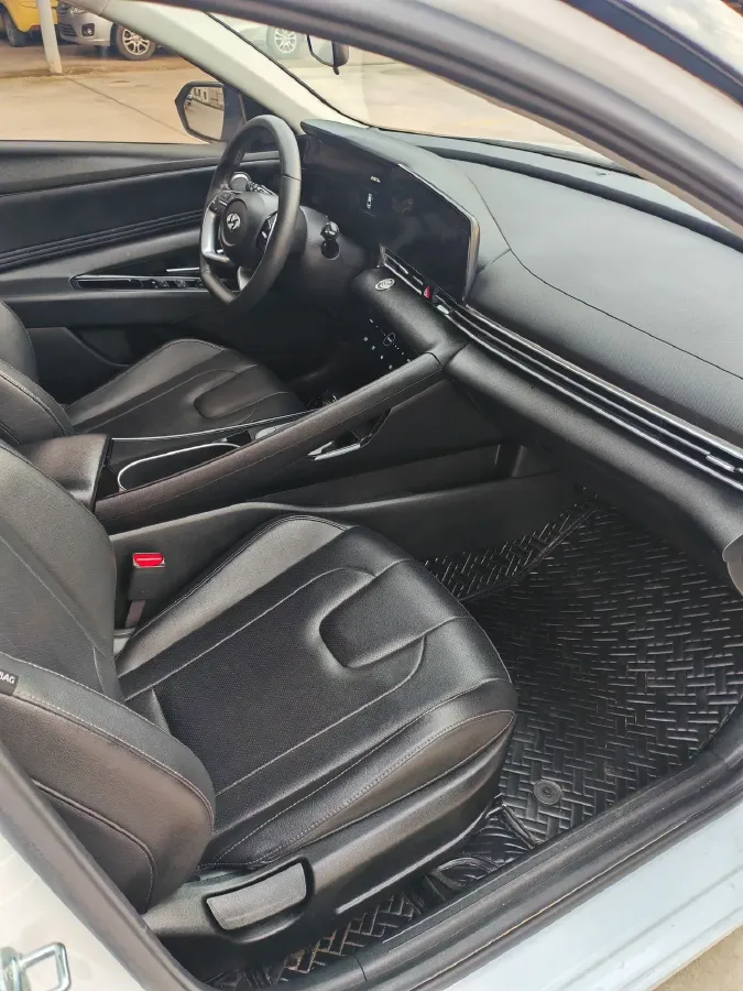 2022 Hyundai Elantra 1.5L 115HP L4 CVT,autocango,china used car exporter,china ev exporter,chinese used car exporter,chinese used ev exporter