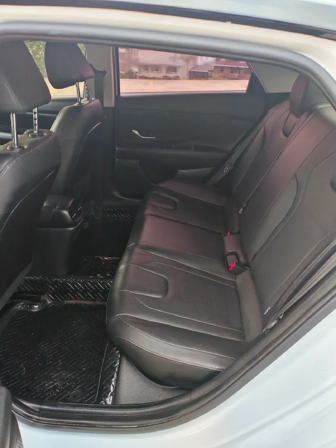 2022 Hyundai Elantra 1.5L 115HP L4 CVT,autocango,china used car exporter,china ev exporter,chinese used car exporter,chinese used ev exporter