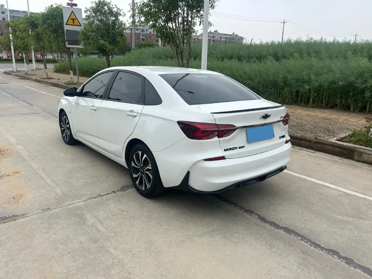 2020 Chevrolet Monza 1.3T 163HP L3 6AT,autocango,china used car exporter,china ev exporter,chinese used car exporter,chinese used ev exporter
