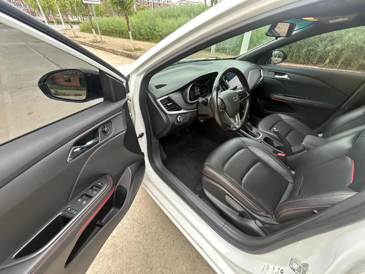 2020 Chevrolet Monza 1.3T 163HP L3 6AT,autocango,china used car exporter,china ev exporter,chinese used car exporter,chinese used ev exporter