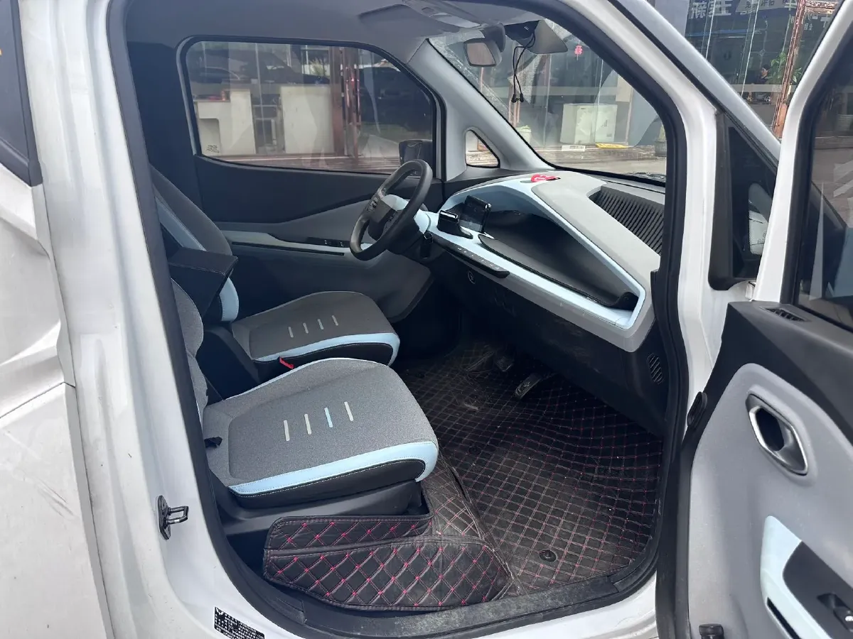 2022 WuLing Nano EV BEV 28KWH,autocango,china used car exporter,china ev exporter,chinese used car exporter,chinese used ev exporter