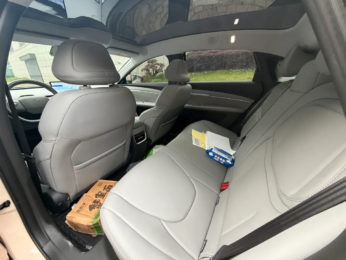 2024 Xpeng MONA M03 BEV 51.8KWH,autocango,china used car exporter,china ev exporter,chinese used car exporter,chinese used ev exporter