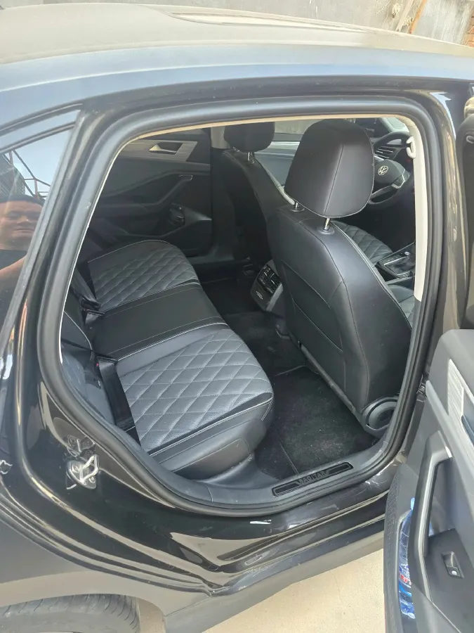 2023 Volkswagen Sagitar 1.5T 160HP L4 7DCT,autocango,china used car exporter,china ev exporter,chinese used car exporter,chinese used ev exporter
