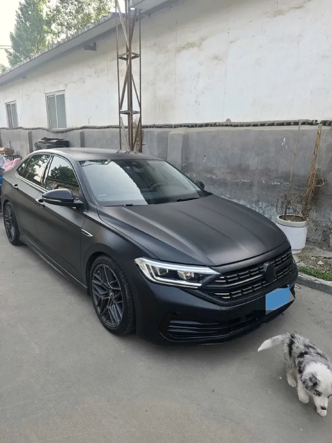 2023 Volkswagen Sagitar 1.5T 160HP L4 7DCT,autocango,china used car exporter,china ev exporter,chinese used car exporter,chinese used ev exporter