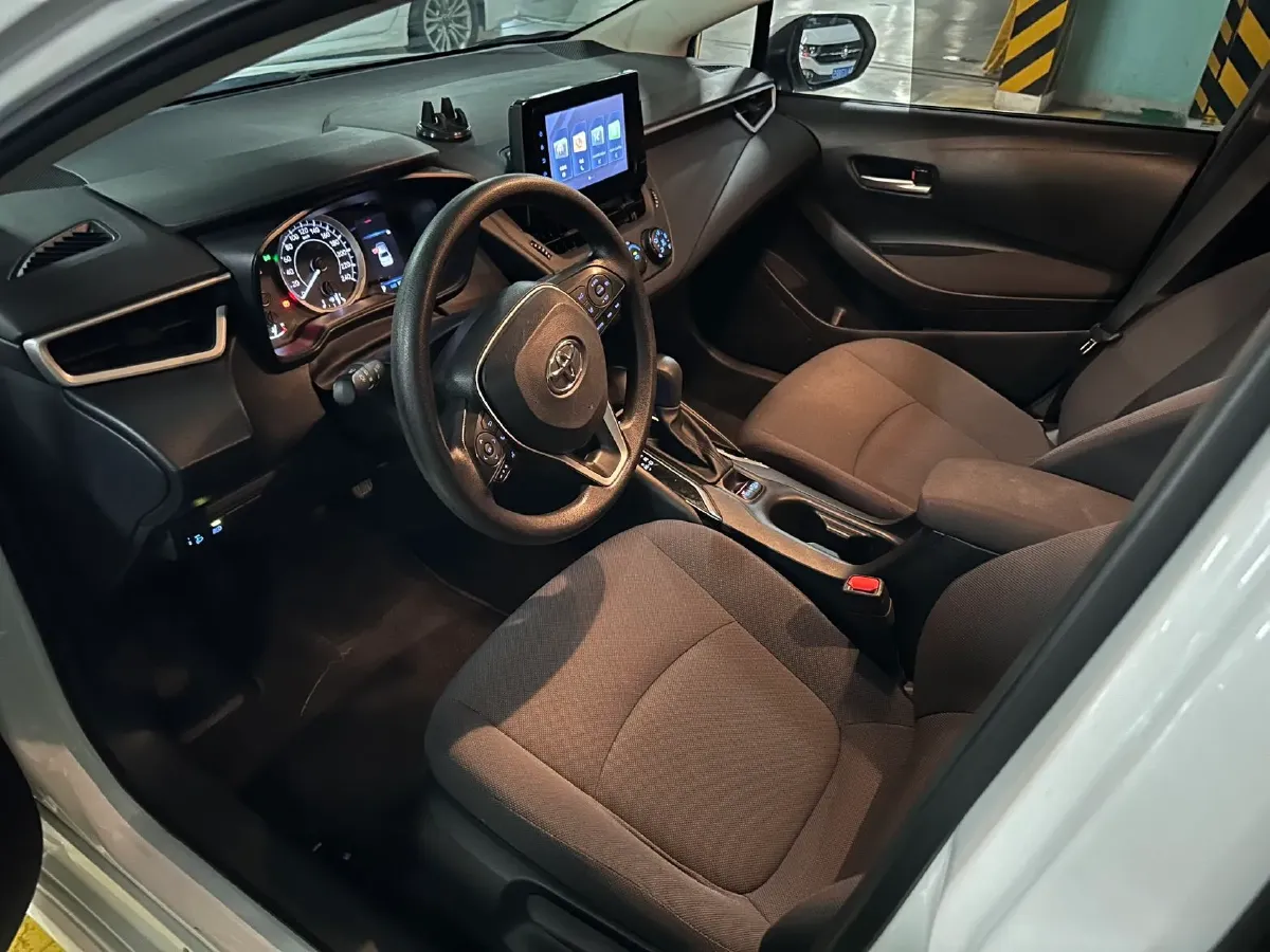 2021 Toyota Corolla 1.2T 116HP L4 CVT,autocango,china used car exporter,china ev exporter,chinese used car exporter,chinese used ev exporter