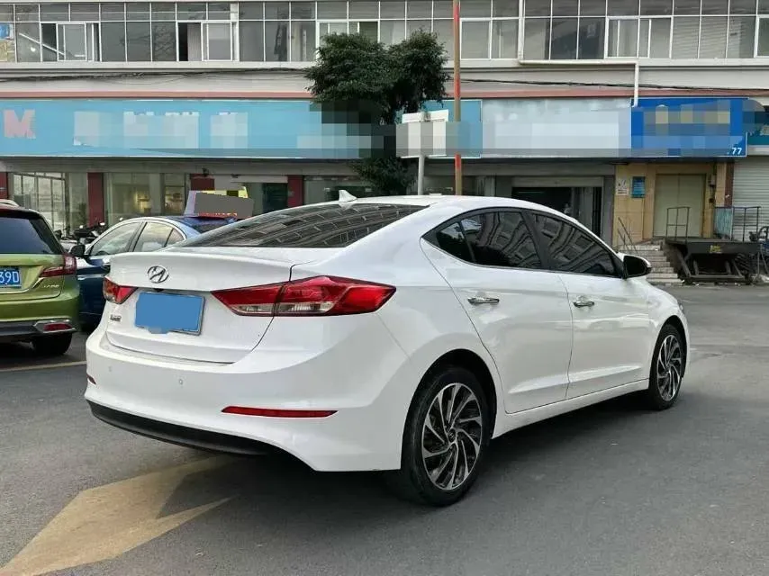 2019 Hyundai Elantra 1.5L 115HP L4 CVT,autocango,china used car exporter,china ev exporter,chinese used car exporter,chinese used ev exporter