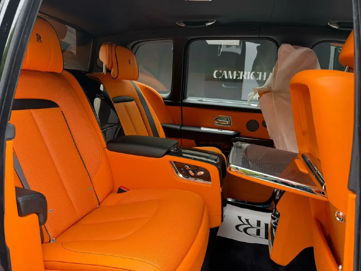 2024 Rolls-Royce Cullinan 6.7T 600HP V12 8AT,autocango,china used car exporter,china ev exporter,chinese used car exporter,chinese used ev exporter