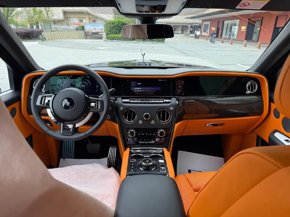 2024 Rolls-Royce Cullinan 6.7T 600HP V12 8AT,autocango,china used car exporter,china ev exporter,chinese used car exporter,chinese used ev exporter