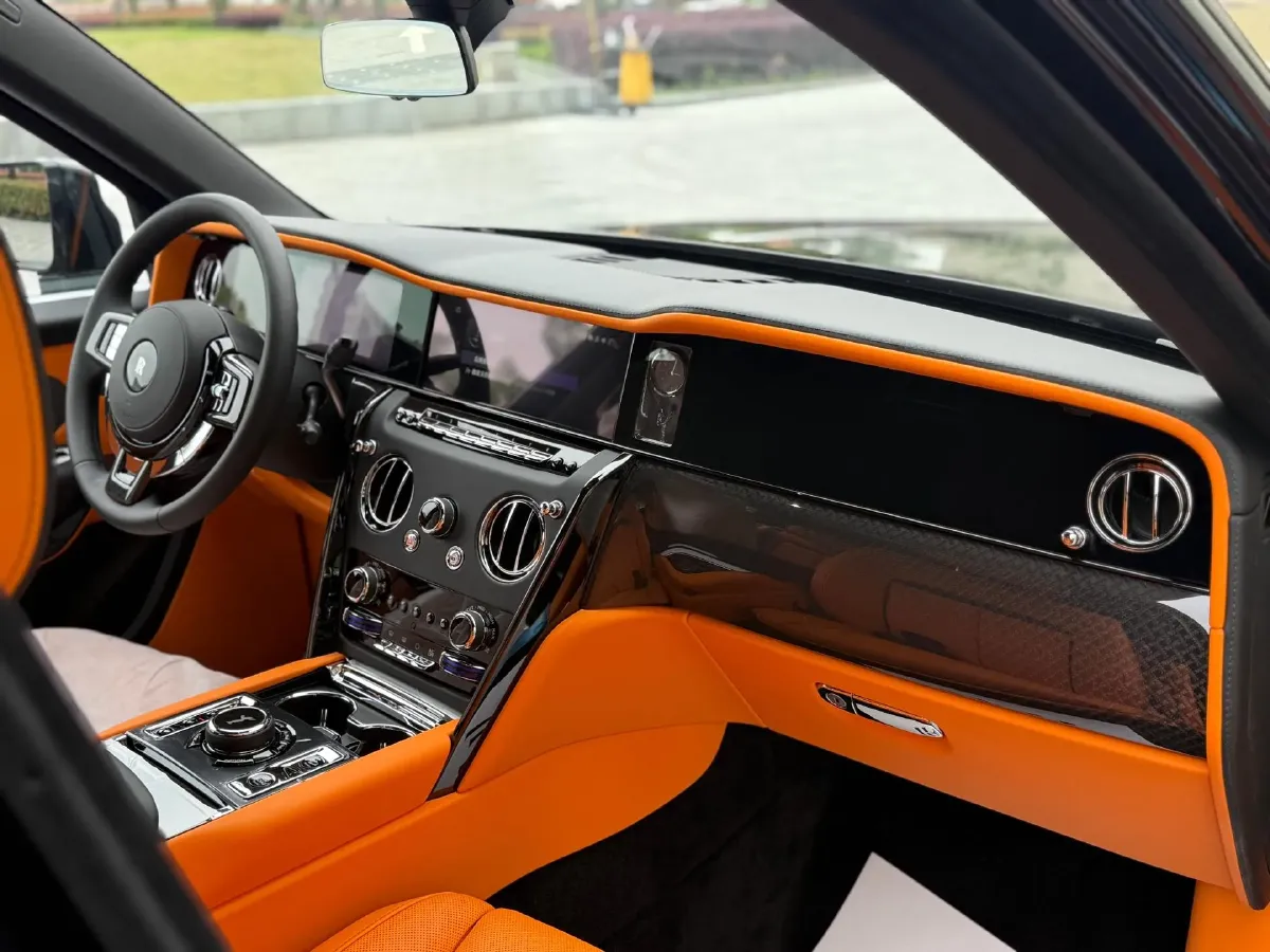 2024 Rolls-Royce Cullinan 6.7T 600HP V12 8AT,autocango,china used car exporter,china ev exporter,chinese used car exporter,chinese used ev exporter